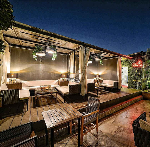 Luxury Lounge